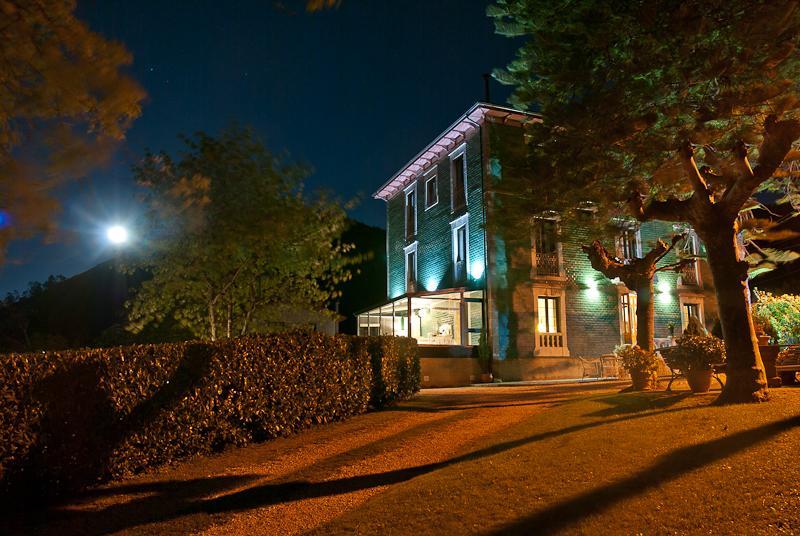 Hotel Rural La Raposera Caravia Exterior photo